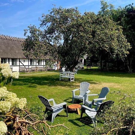 Kirsebaerkroen - The Inn Between Præstø Εξωτερικό φωτογραφία